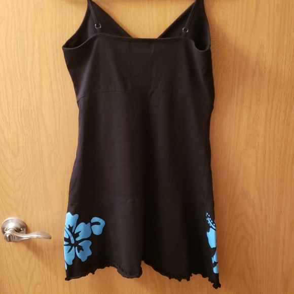 🚫SOLD🚫 Venus short dress/beach cover up EUC - Picture 2 of 6